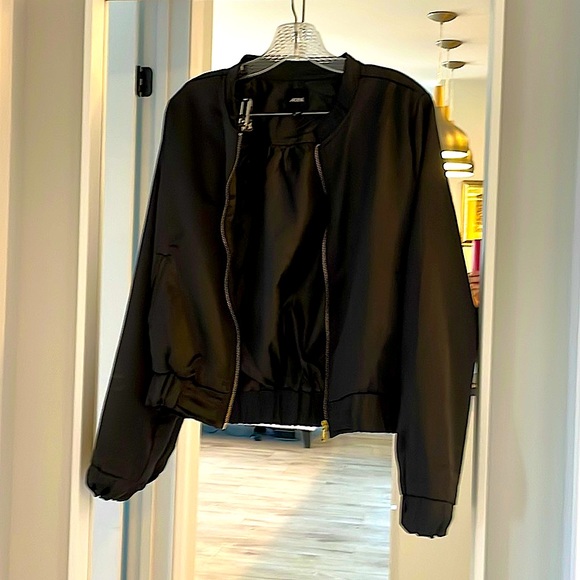 Black Coat - Picture 1 of 2